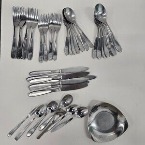 6 place setting Hampton silversmiths Stainless 235 Steel Flatware Set